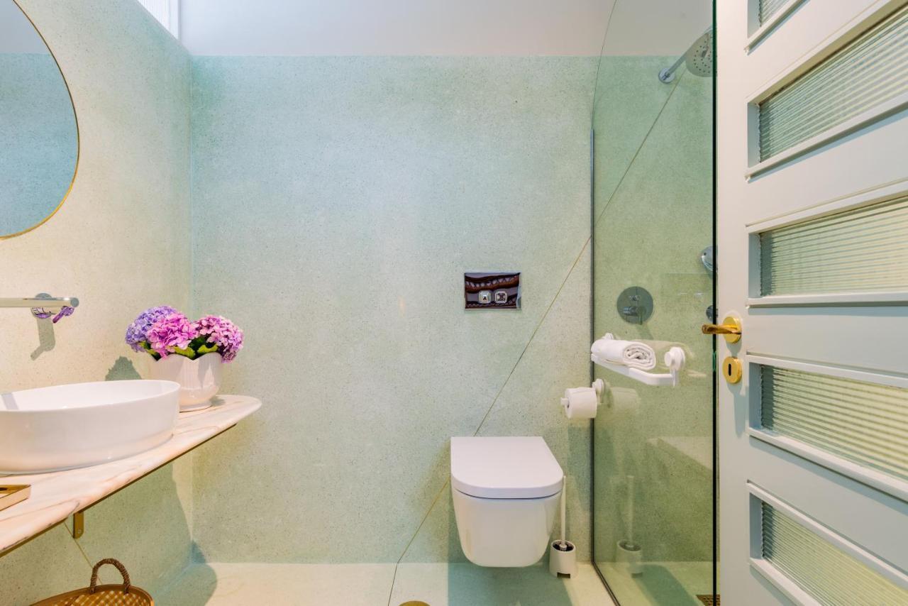 Incredible Duplex Penthouse & Terraces & Parking Apartment Porto Luaran gambar